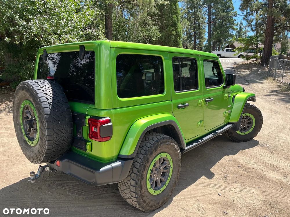 Jeep Wrangler - 16