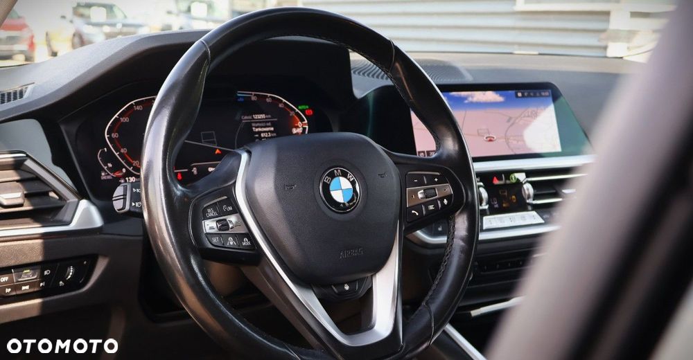 BMW Seria 3 - 12