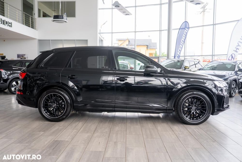 Audi Q7 55 TFSI quattro Tiptronic S line - 12