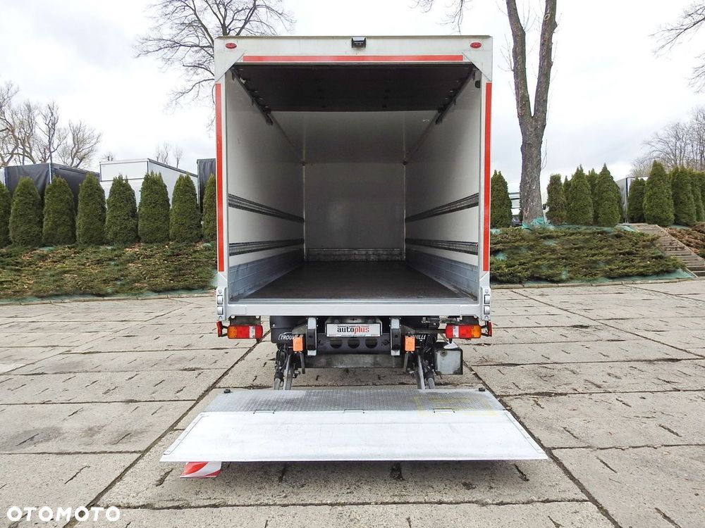 MAN TGL 12.220 KONTENER WINDA 18 PALET TEMPOMAT KLIMATYZACJA PNEUMATYKA AUTOMAT  BLIŹNIACZE KOŁA  220KM - 12