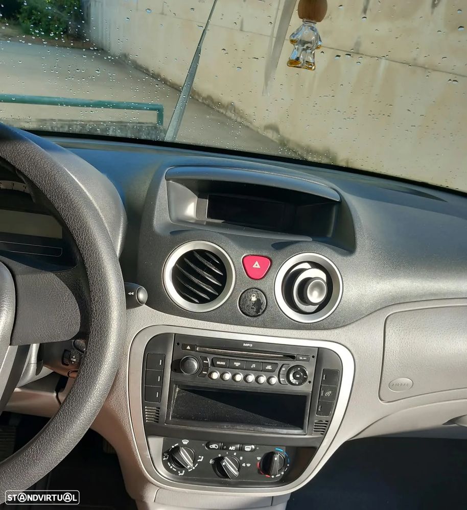 Citroën C3 1.4 HDi SX - 6