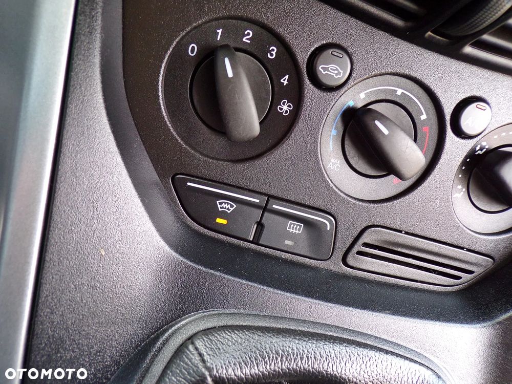 Ford Grand C-MAX 1.6 TDCi Trend - 22