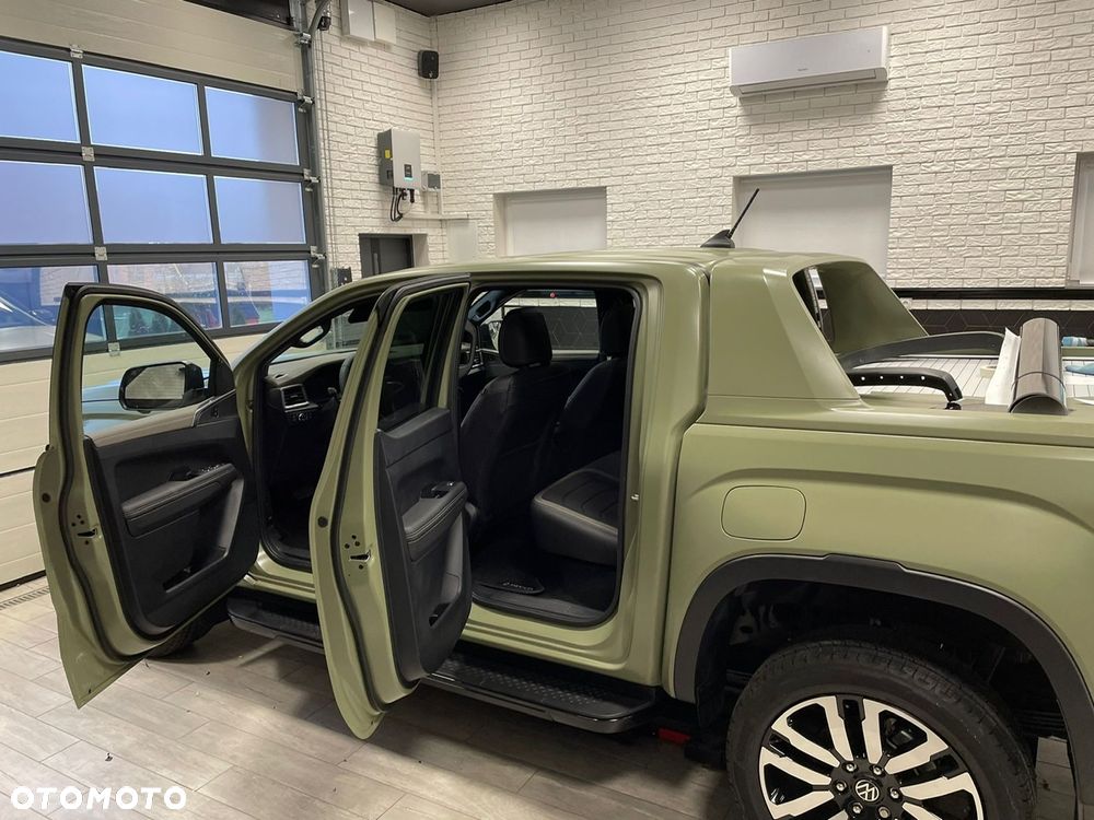 Volkswagen Amarok 3.0 V6 TDI 4Mot Aventura - 3