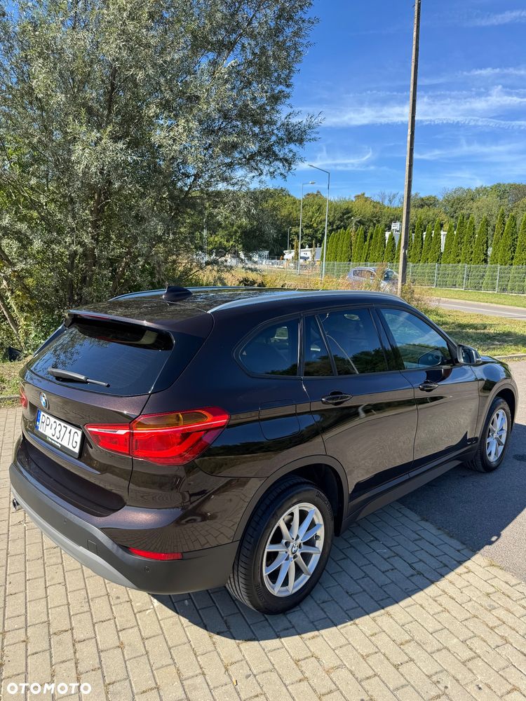 BMW X1 sDrive18d Advantage - 25