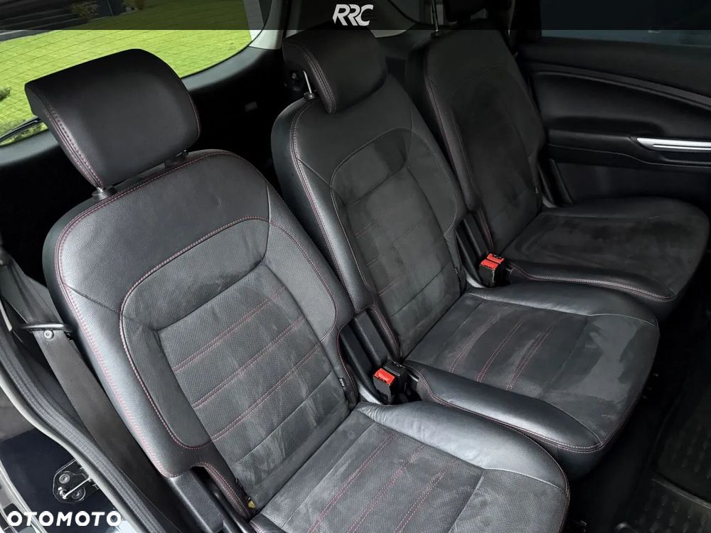 Ford S-Max 2.0 TDCi DPF Titanium - 29