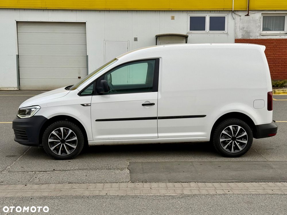 Volkswagen Caddy - 10