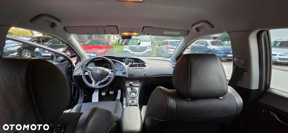 Honda Civic 1.8i-VTEC Sport - 23