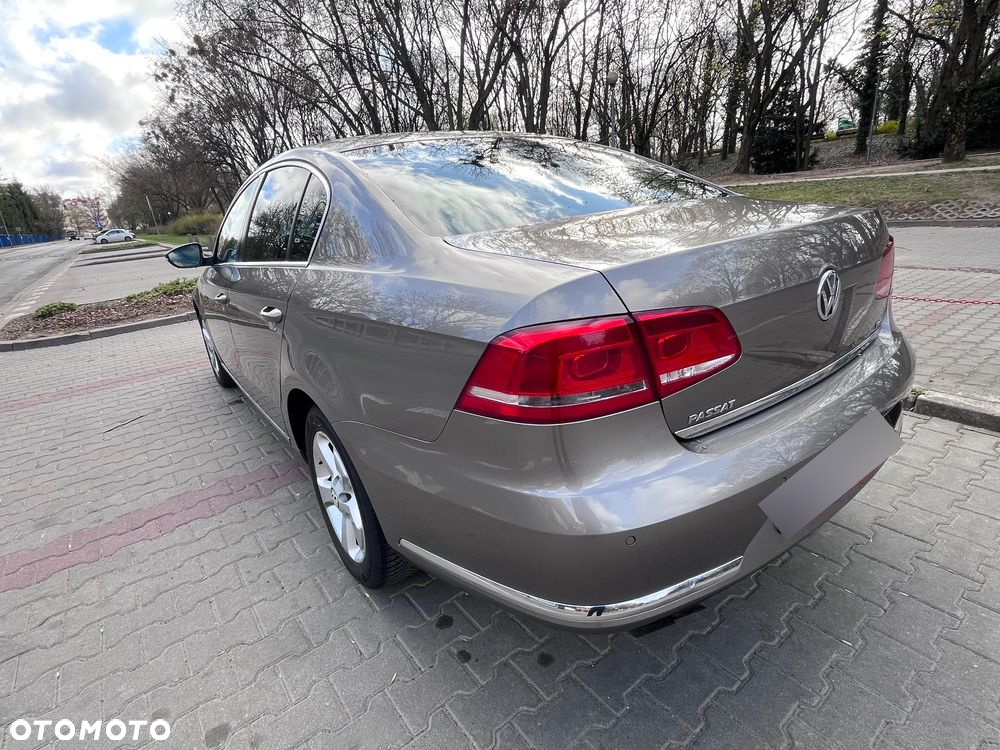 Volkswagen Passat 1.8 TSI Comfortline - 5