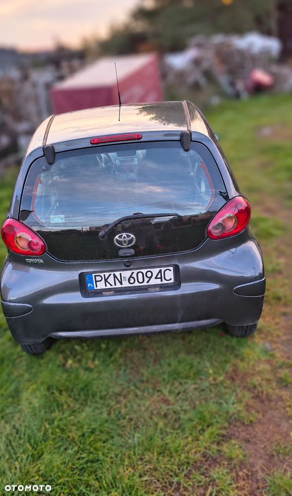 Toyota Aygo 2008 photo 2