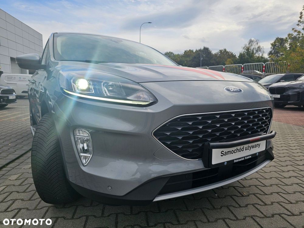 Ford Kuga - 9