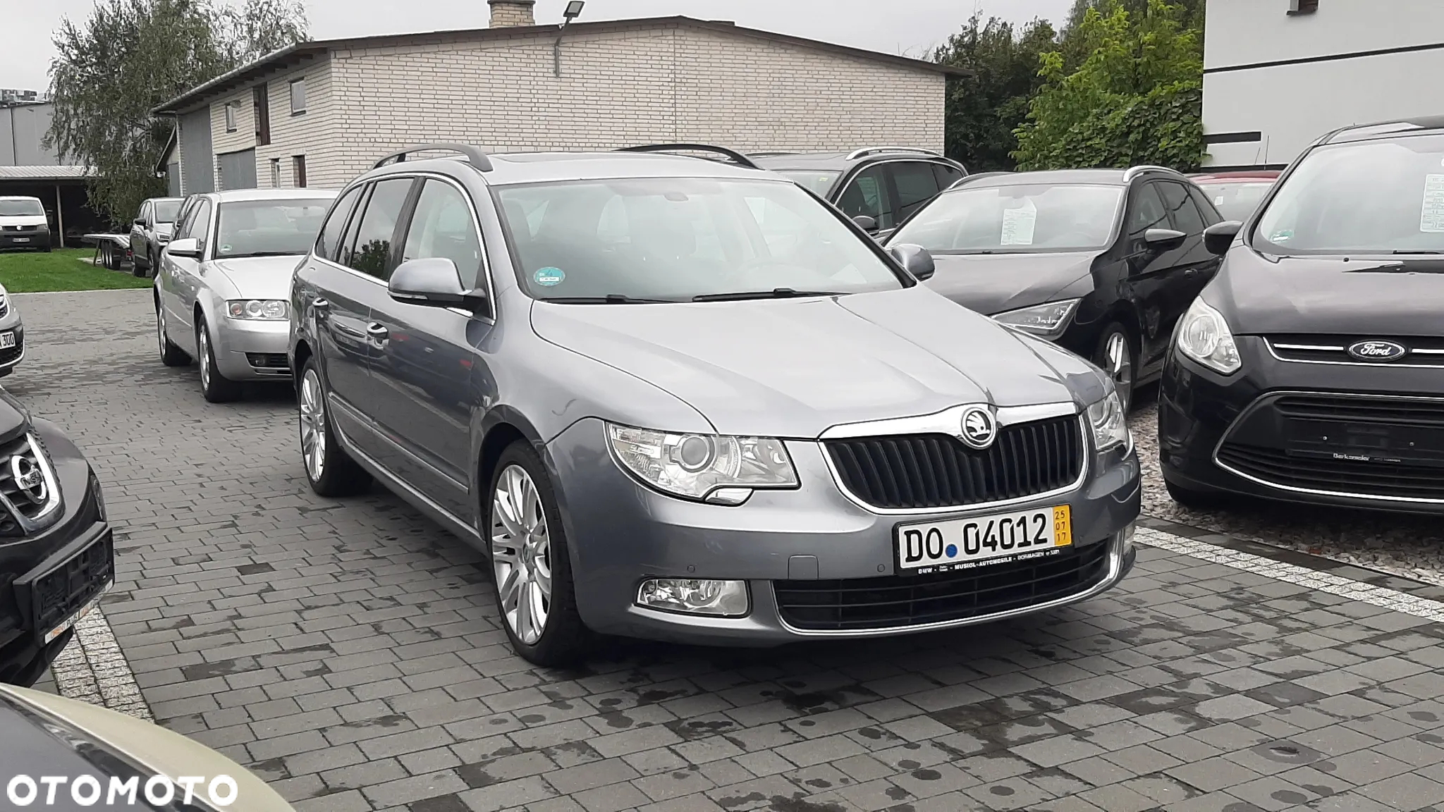 Skoda Superb 2.0 TDI Elegance DSG - 3