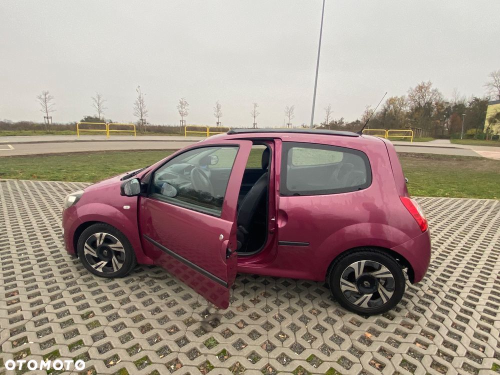 Renault Twingo 1.2 LEV 16V 75 eco2 - 8