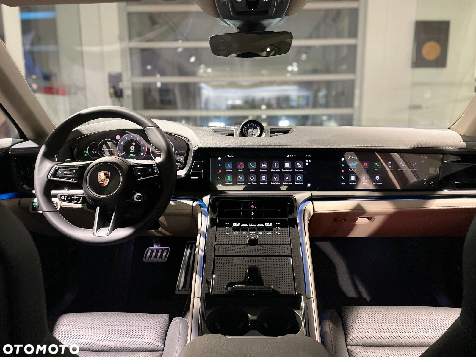 Porsche Panamera - 17