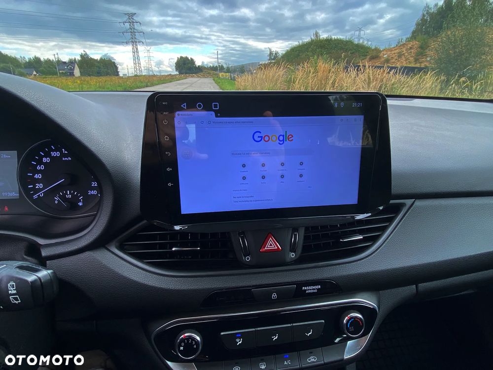Hyundai i30 - 24