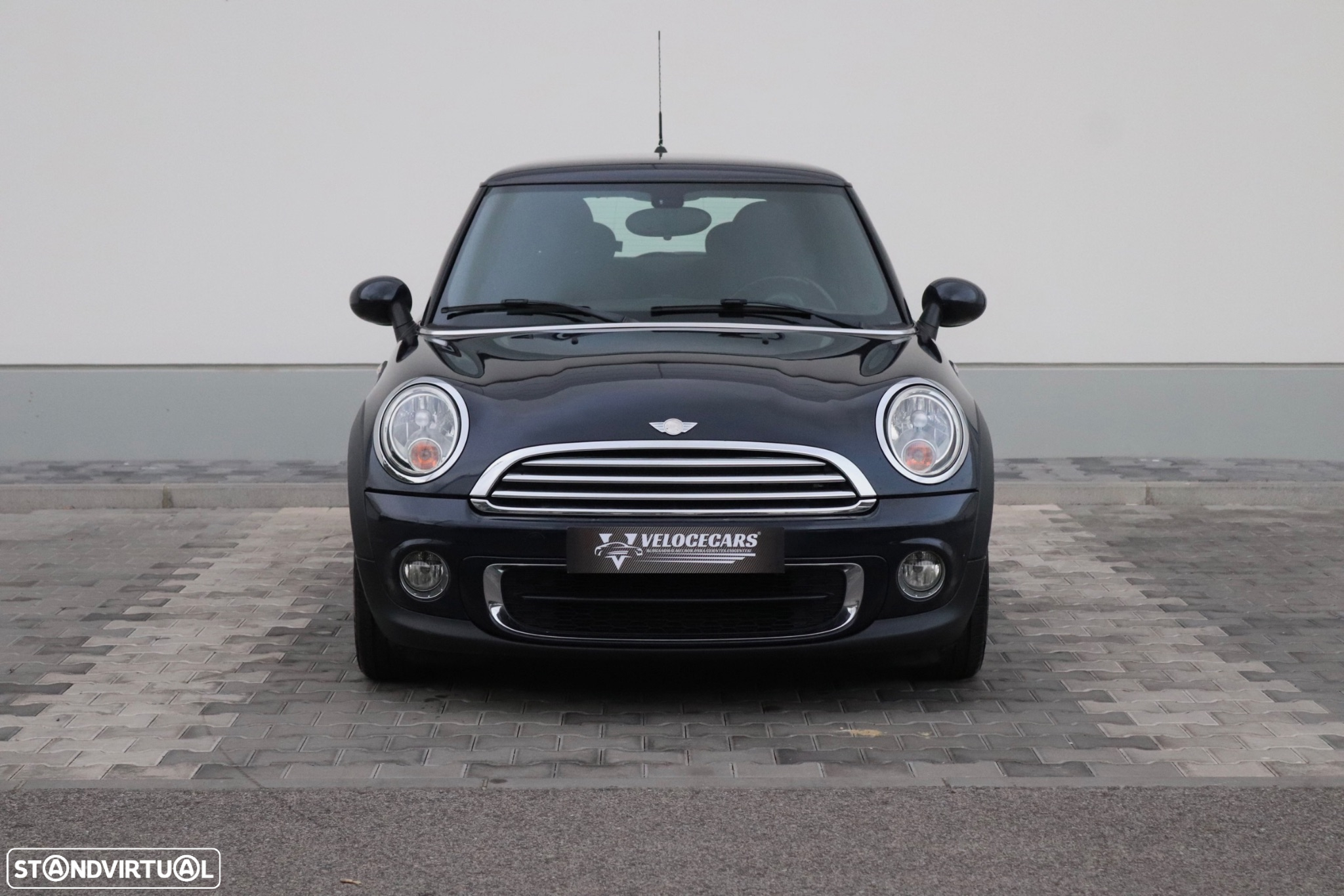 MINI 3 Portas One D - 3