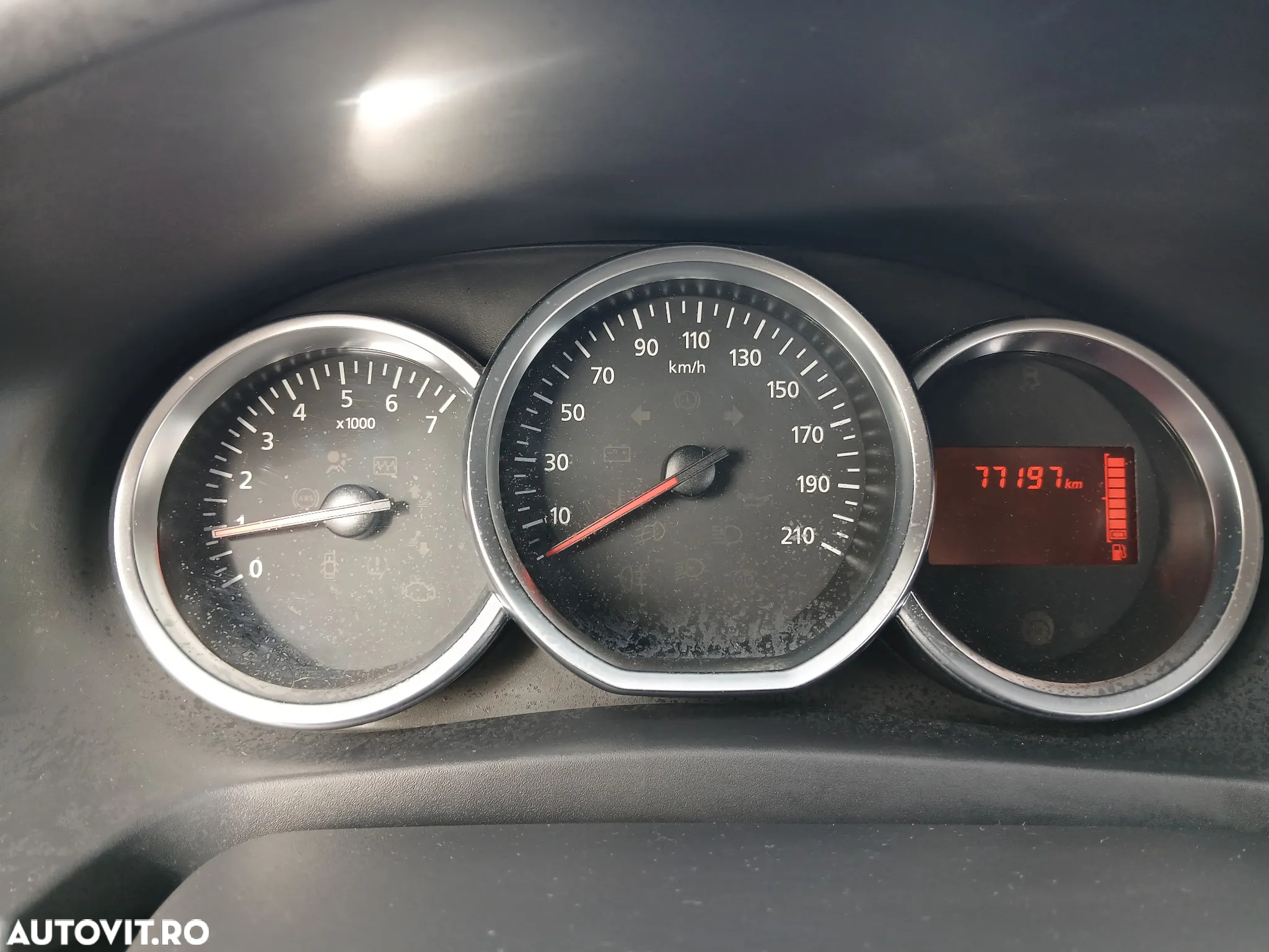 Dacia Logan 1.0 SCe Laureate - 5