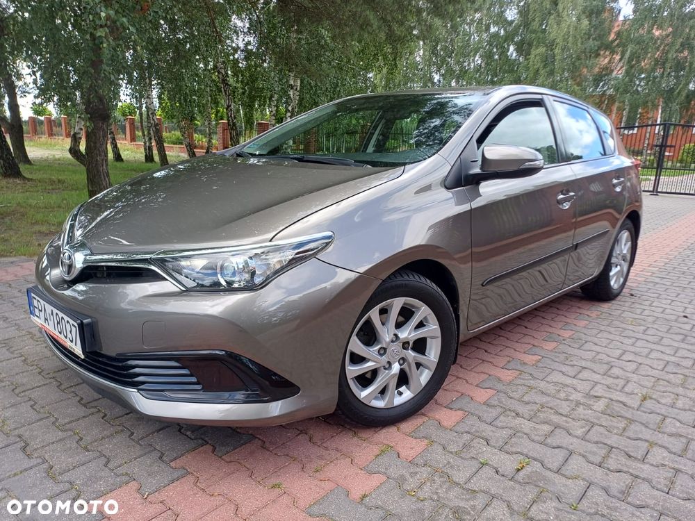Toyota Auris 1.33 VVT-i Active - 23