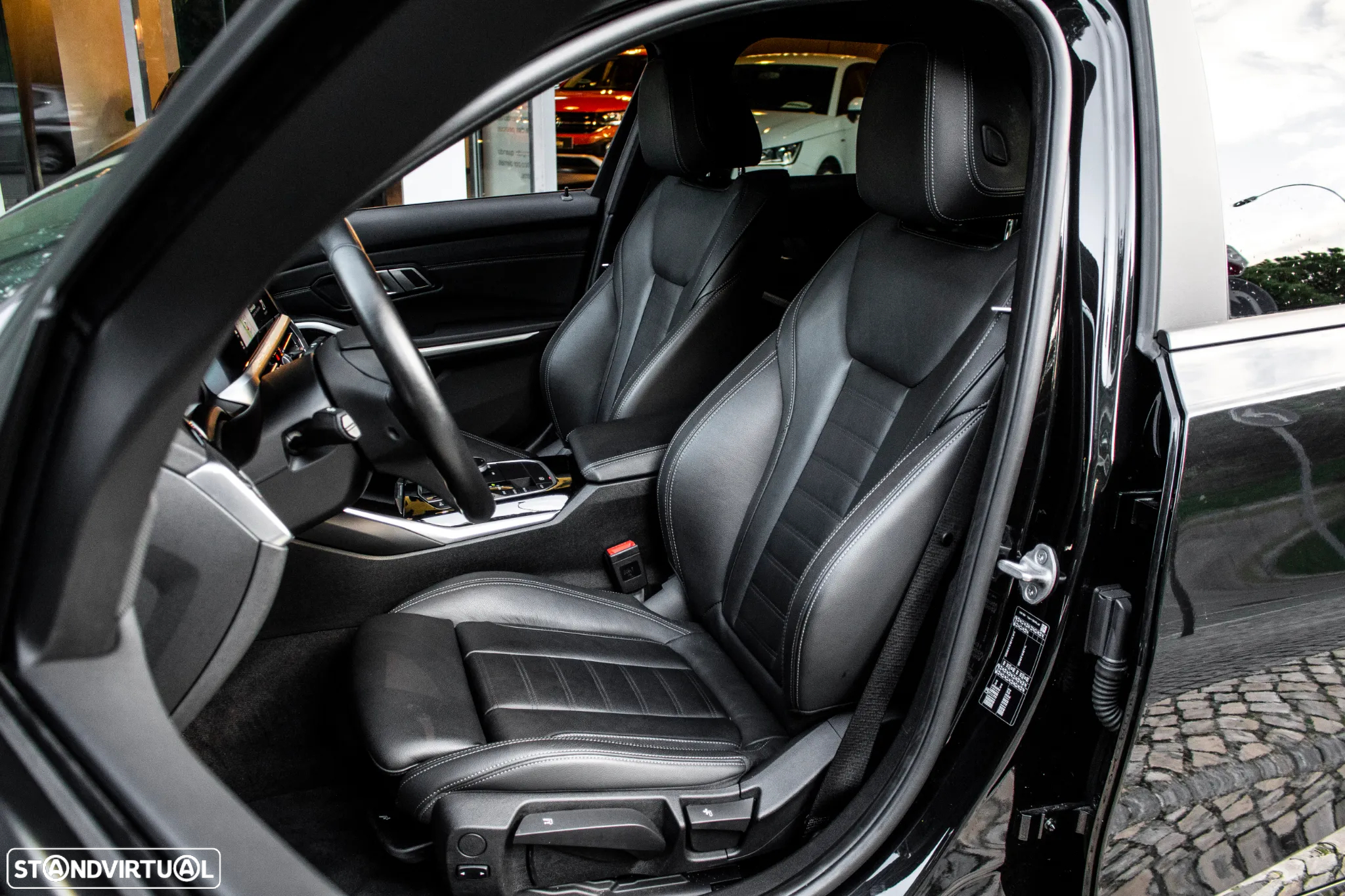 BMW 320 d Touring Aut. Luxury Line - 30