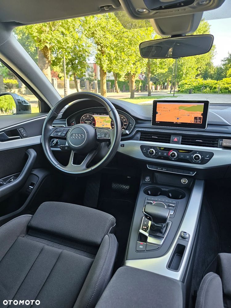 Audi A4 Limousine 35 TDI Sport S tronic - 21