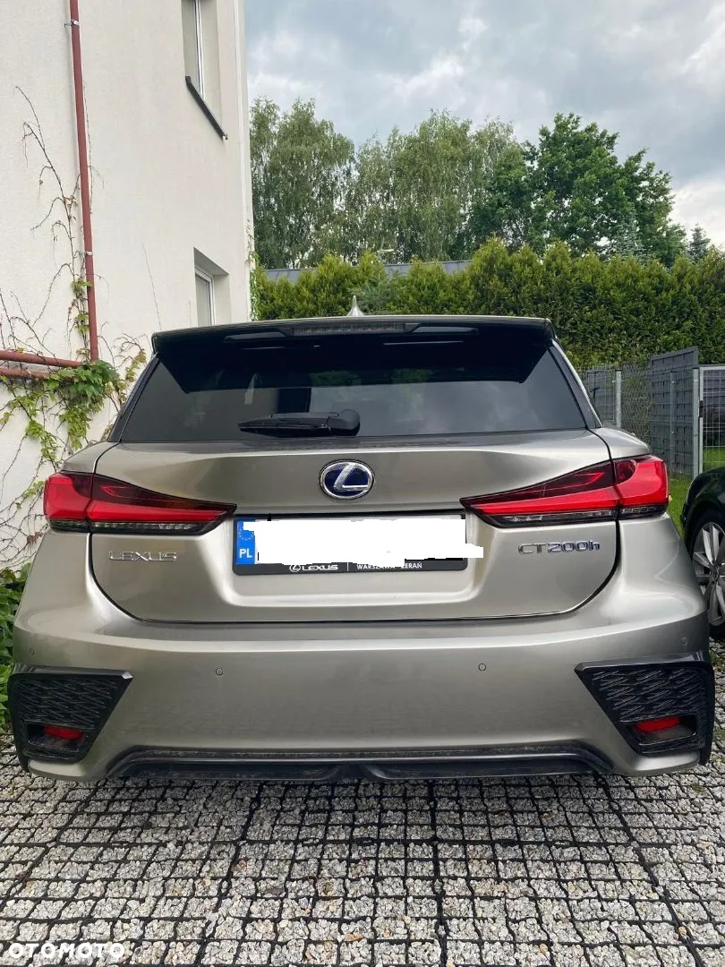 Lexus CT 200h F Sport Edition - 5