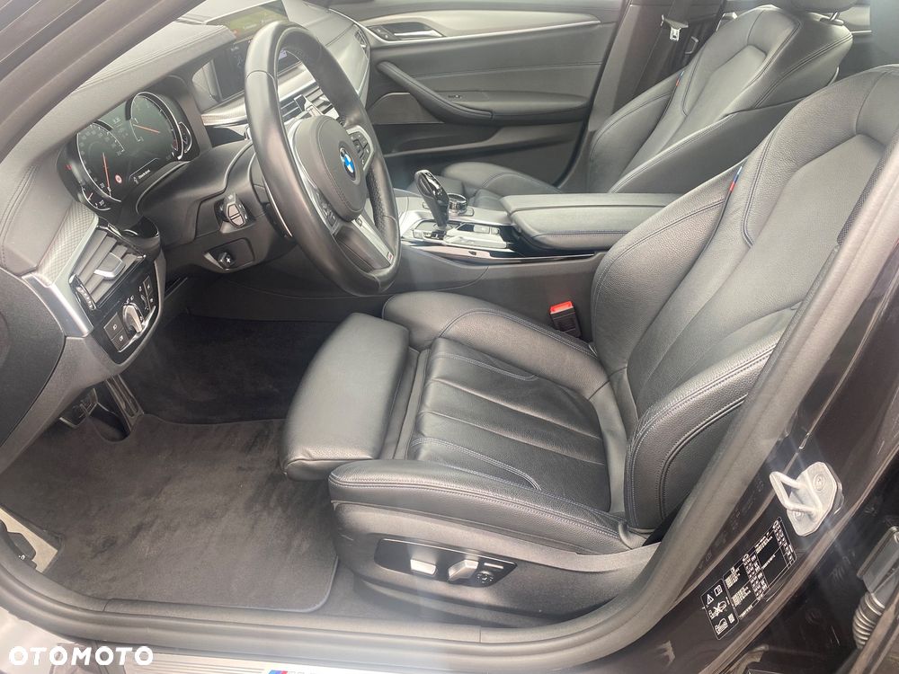 BMW Seria 5 540d xDrive M Sport sport - 10