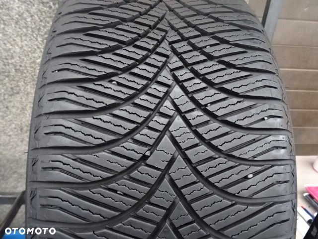 225/40/R19 93W Extra loud Goodride All season ELITE Z-401 - 1