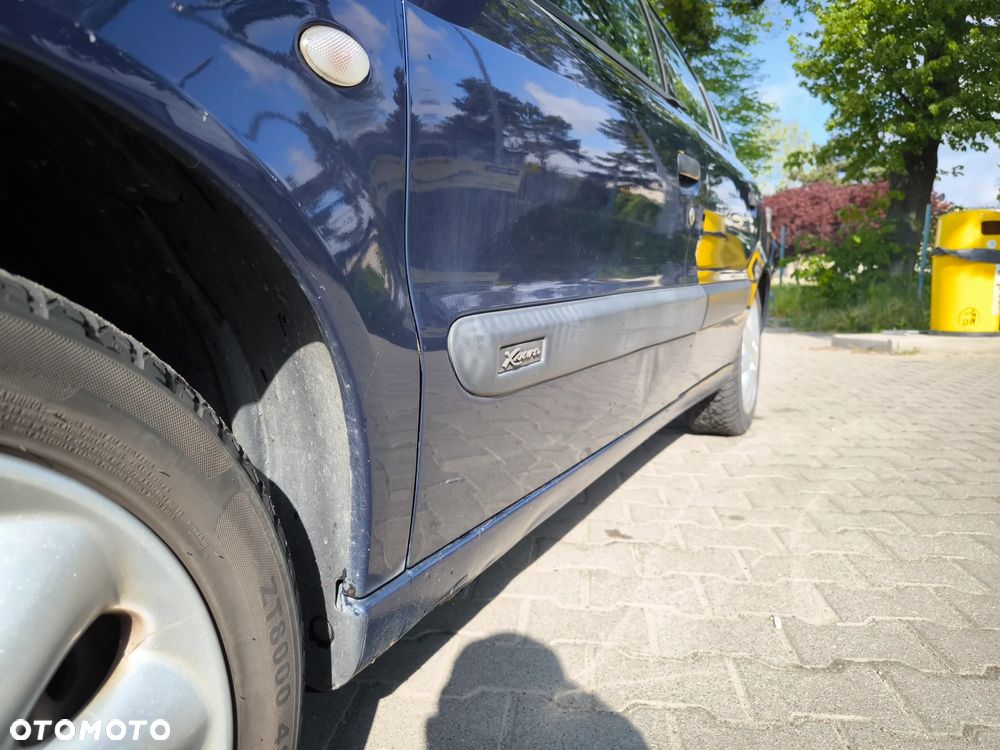 Citroën Xsara 1.6i Exclusive - 28