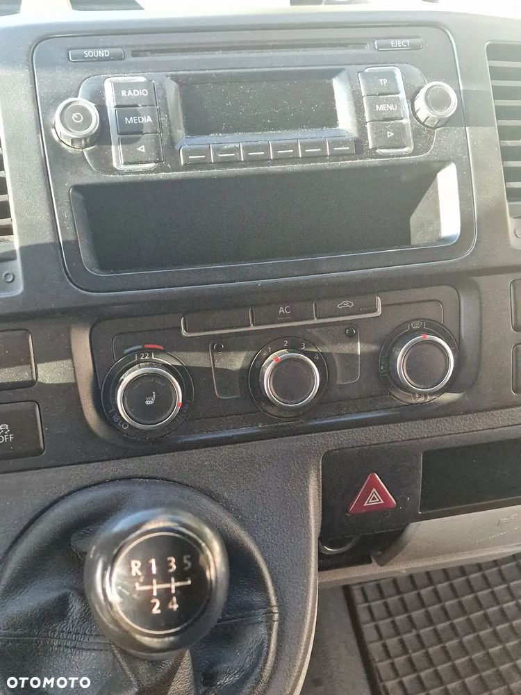 Volkswagen Transporter T5 - 10