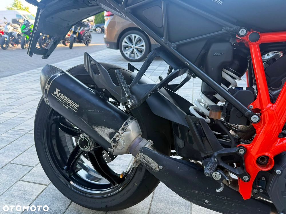 KTM Super Duke - 11