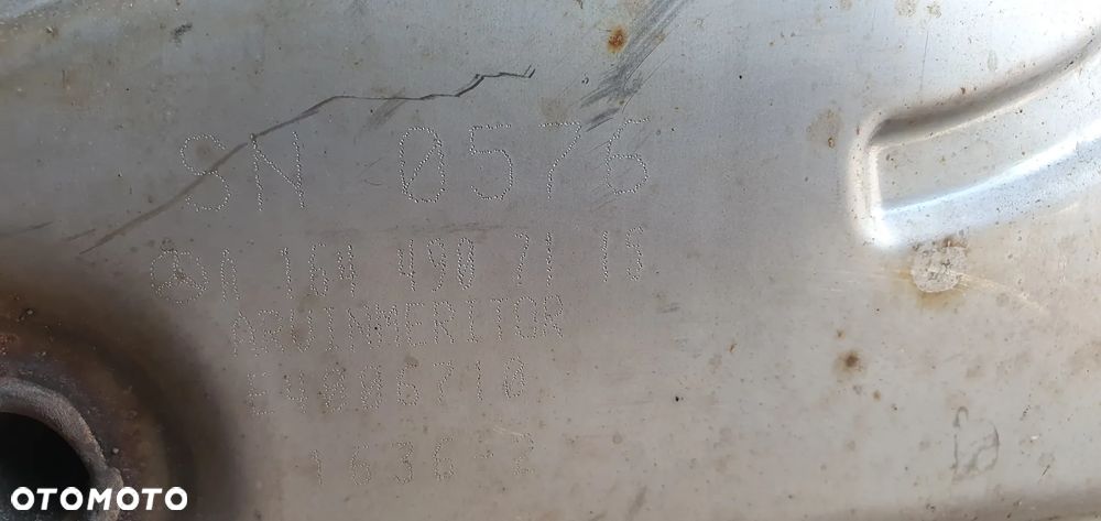 Tłumik końcowy wydech Mercedes ML W164 3.0 CDI A1644907215 A1644907115 - 9