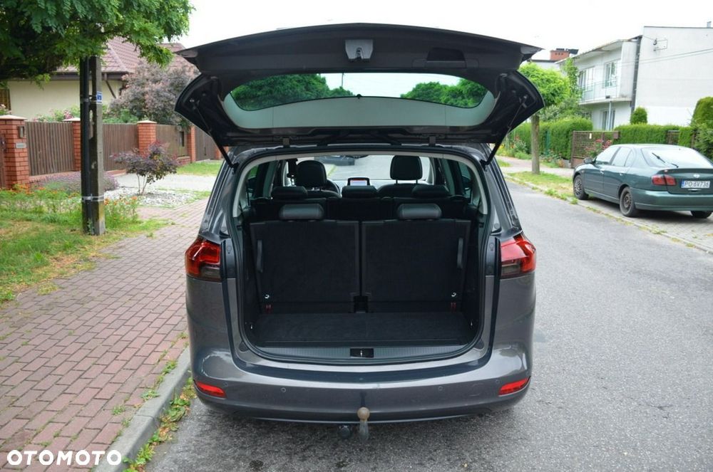 Opel Zafira - 8