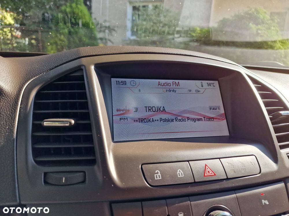 Opel Insignia - 15