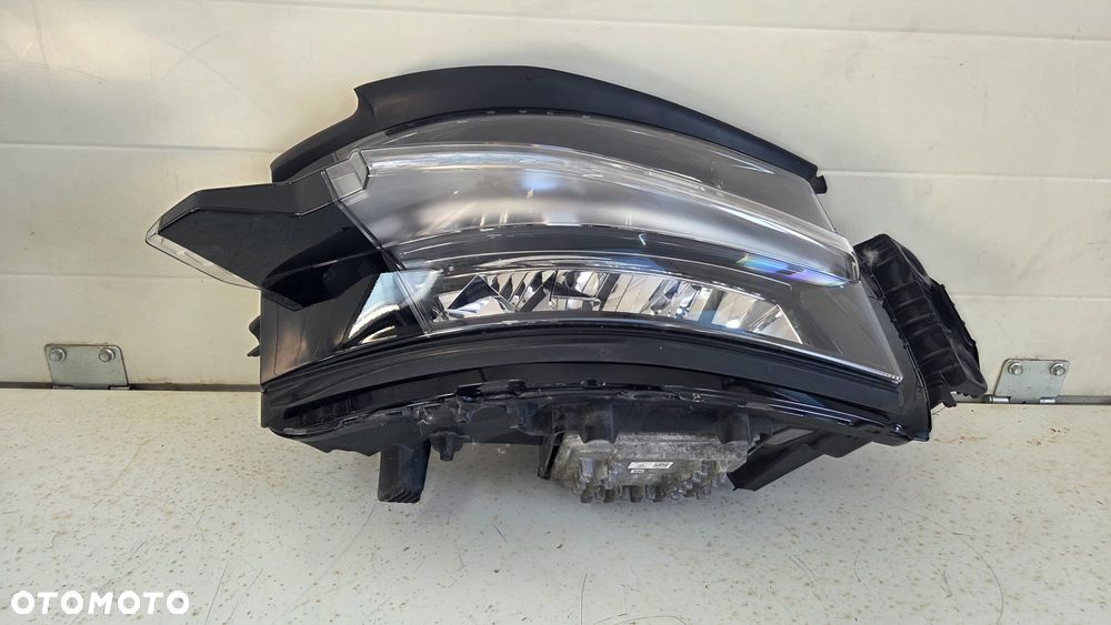 Lampa przednia reflektor led Renault Rangę T 7423645385 - 2