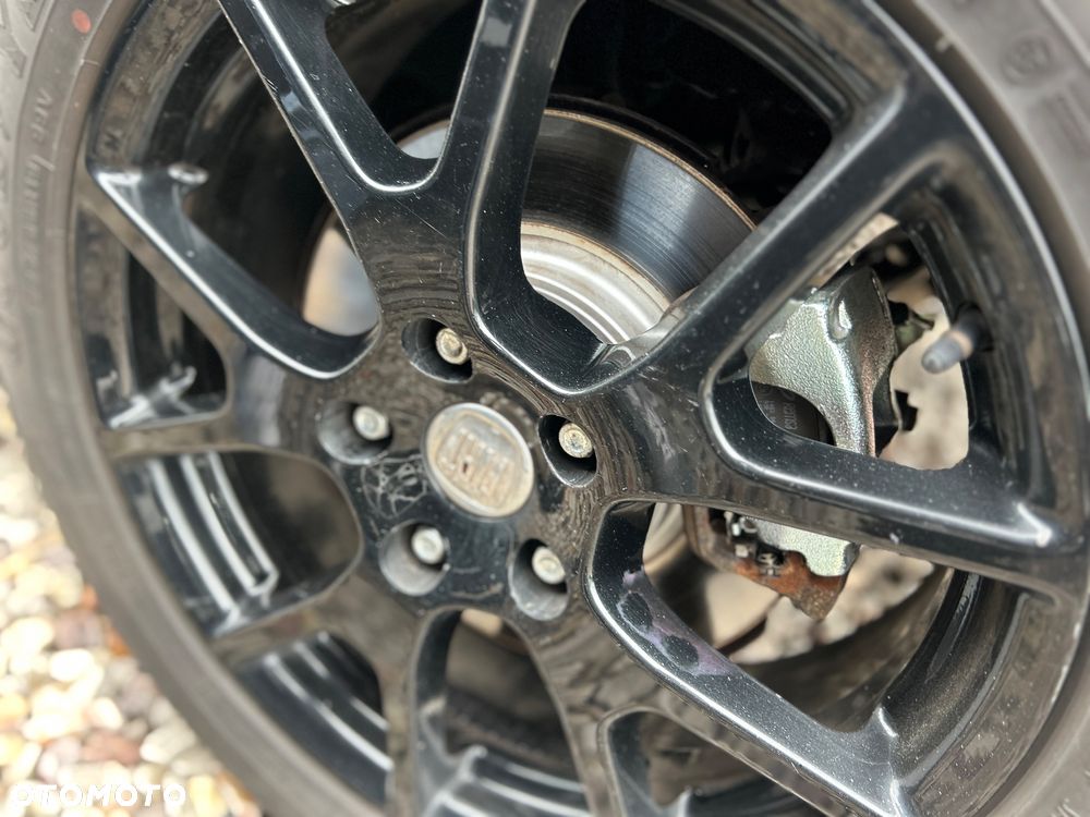 Fiat Freemont 2.0 Multijet Black Code AWD - 25