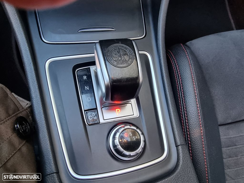 Mercedes-Benz CLA 45 AMG Shooting Brake 4-Matic - 29