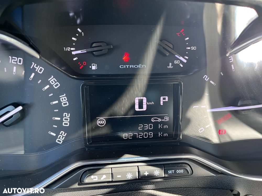 Citroën C3 1.2 PureTech 110 S&S EAT6 MAX - 4