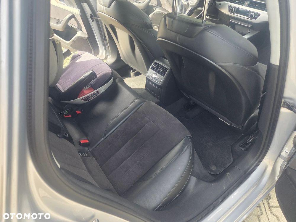 Audi A4 ver-2-0-tdi-sport-s-tronic - 10