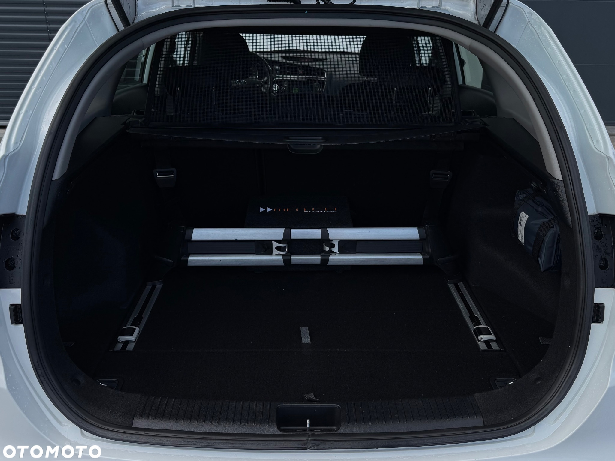 Kia Ceed 1.6 CRDi 136 ISG Spirit - 35