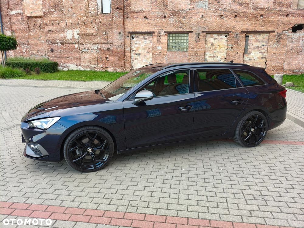 Seat Leon 2.0 TDI FR Black S&S DSG - 10
