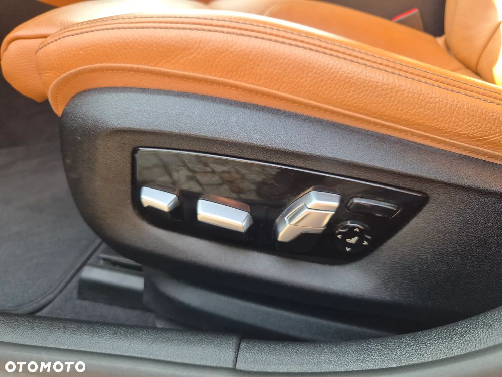 BMW Seria 5 530i xDrive mHEV M Sport sport - 25