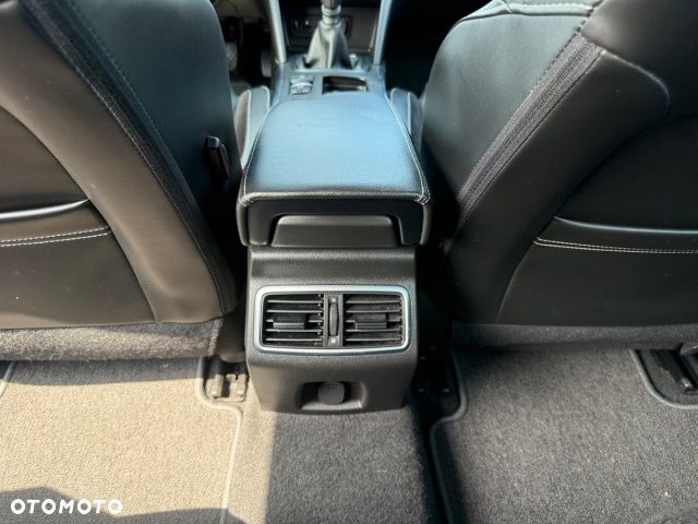 Renault Megane 1.6 dCi Energy Limited - 23