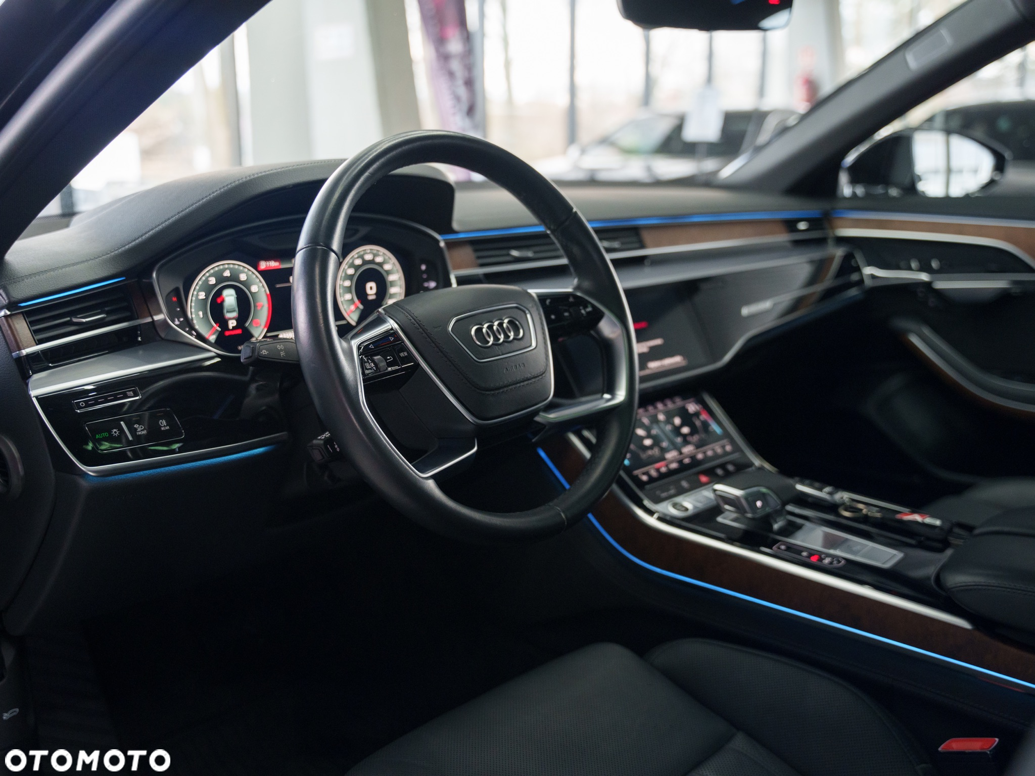 Audi A8 L 55 TFSI quattro tiptronic - 29