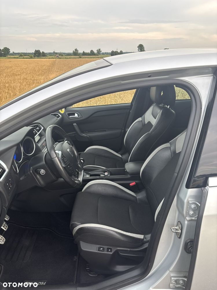 Citroën DS4 1.6 HDi Chic - 11