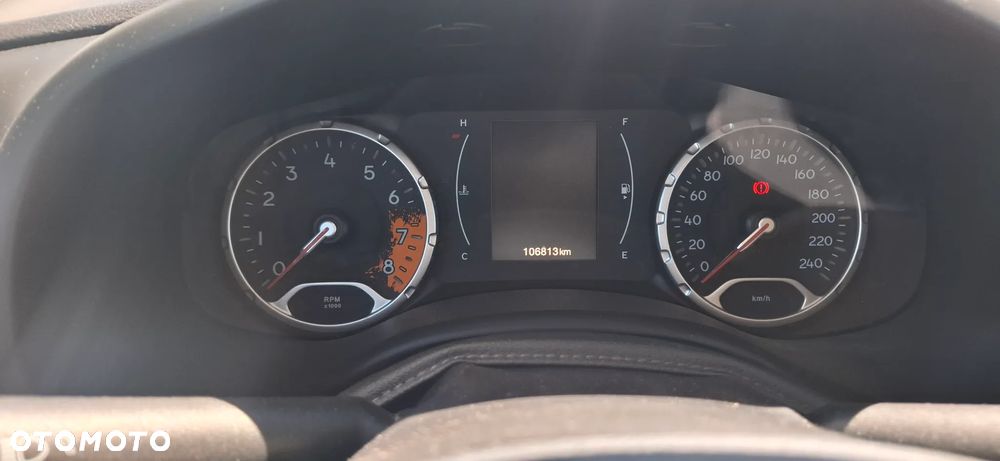 Jeep Renegade 1.4 MultiAir DSG Longitude - 16