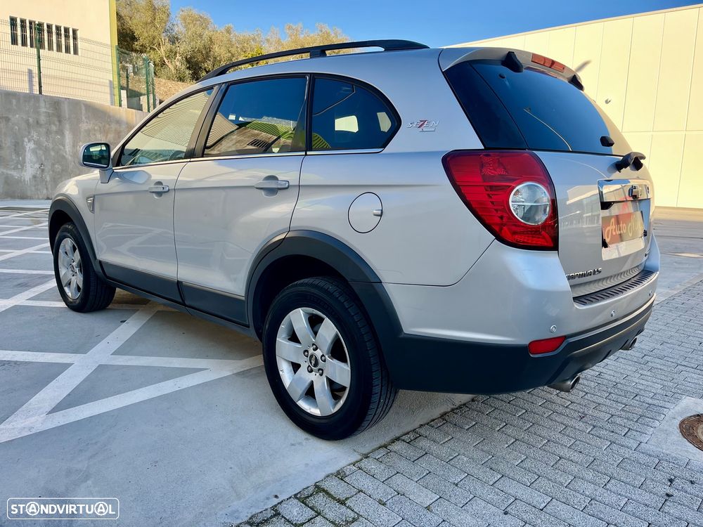 Chevrolet Captiva 2.0 VCDi Seven 7L - 14