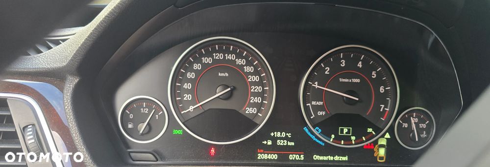 BMW 3GT 320i xDrive M Sport - 19