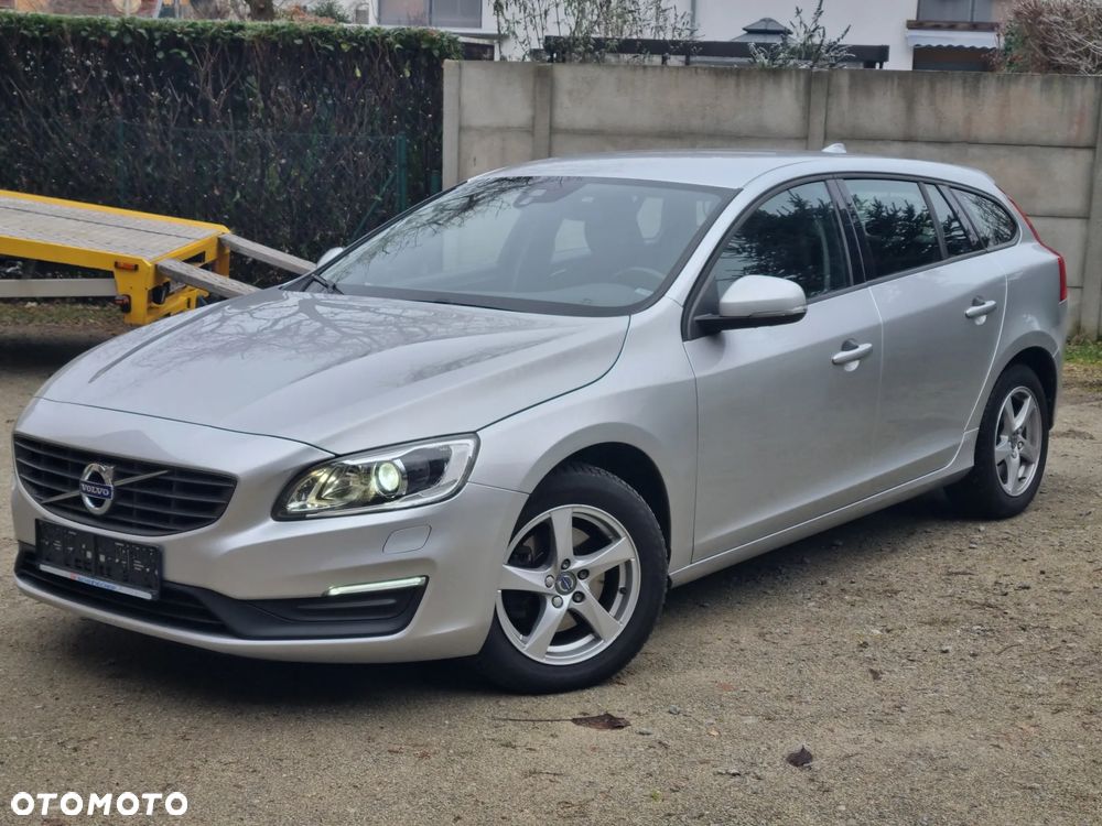Volvo V60 D3 Linje Business - 1