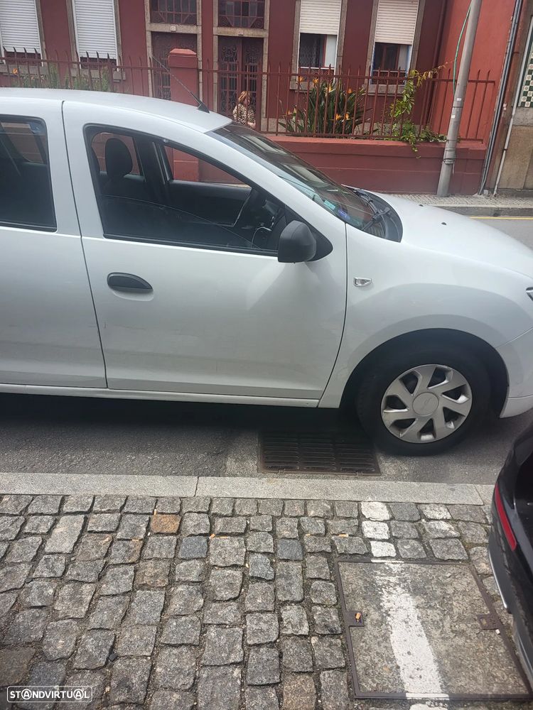 Dacia Sandero 1.0 SCe Access - 8