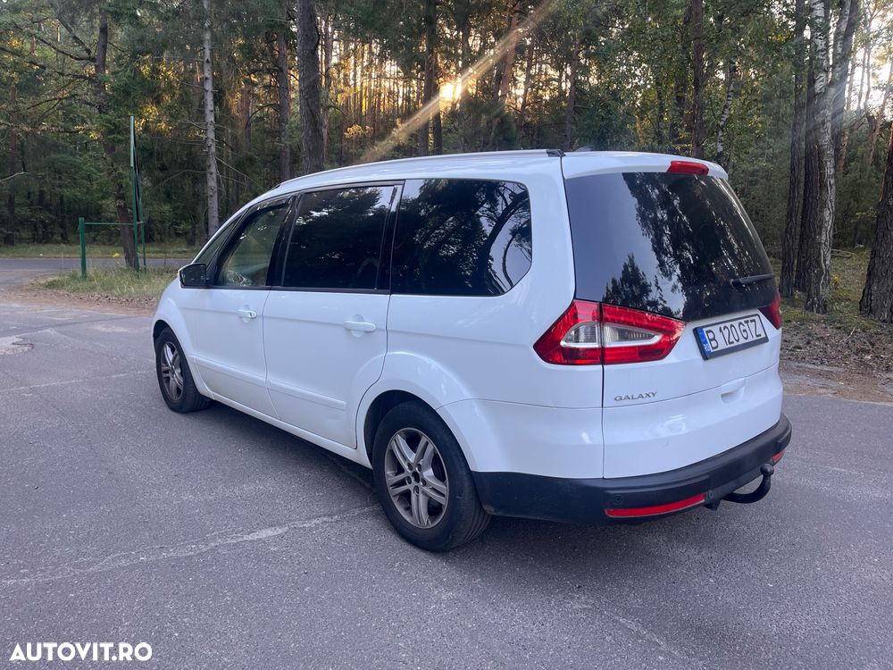 Ford Galaxy 2.0 TDCi Powershift Titanium - 3