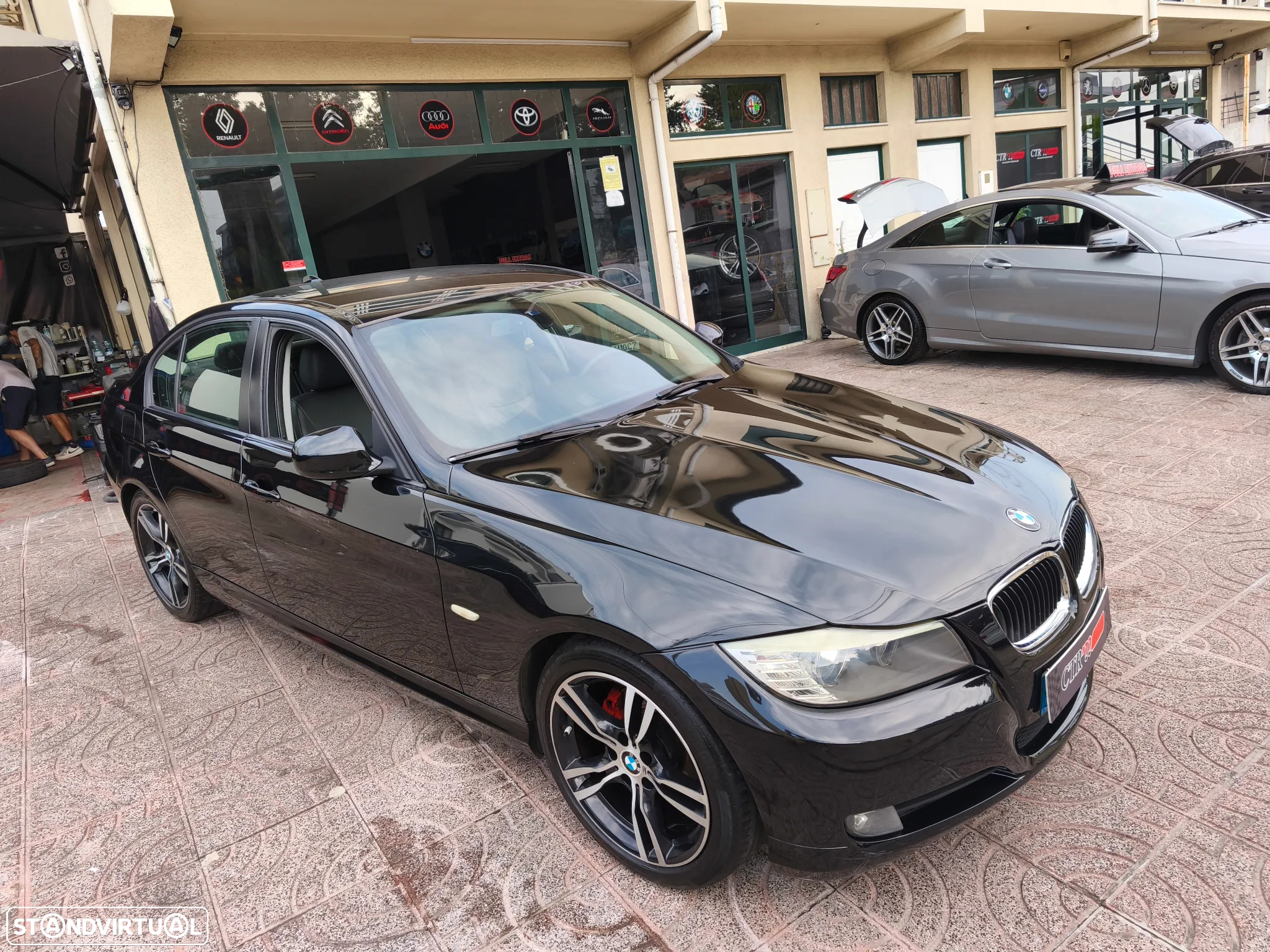 BMW 318 d Navigation - 21